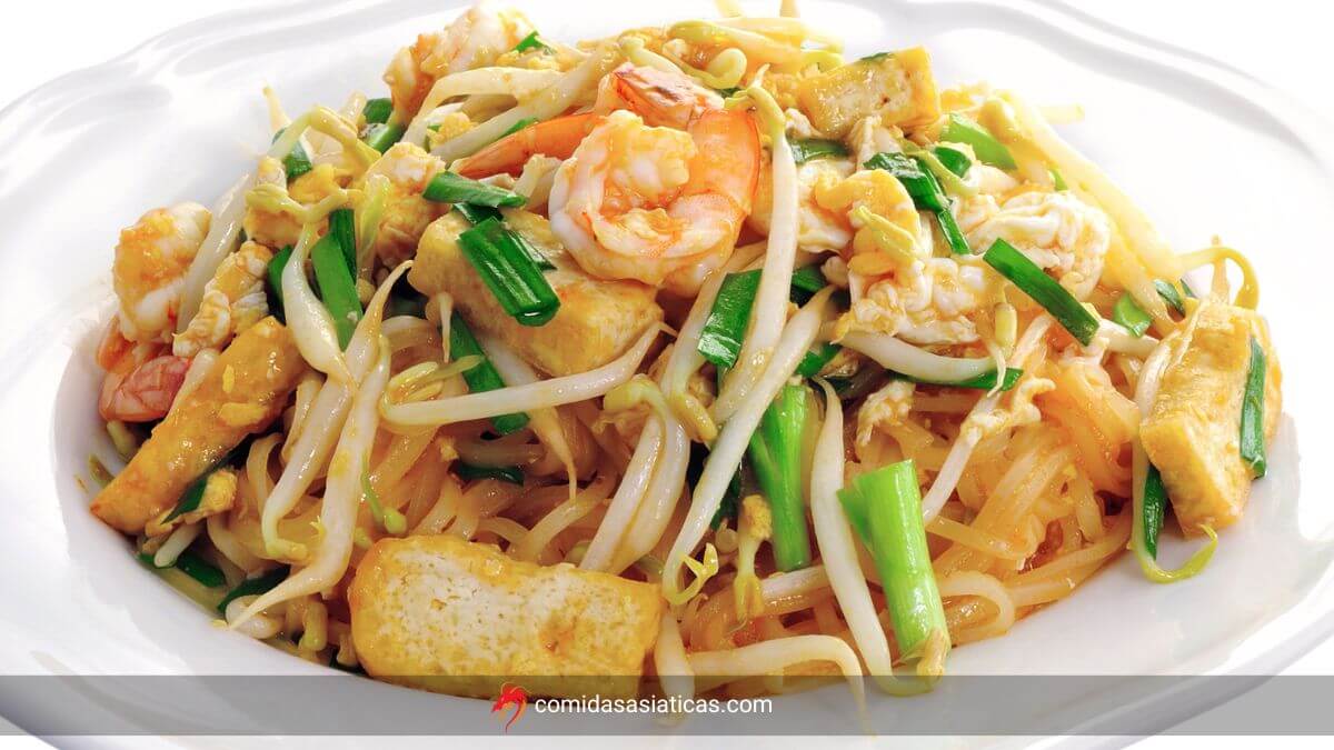 Pad Thai Tailandês: Origem, Receita e Curiosidades | Comidas Asiáticas Pad Thai Tailandês: Origem, Receita e Curiosidades