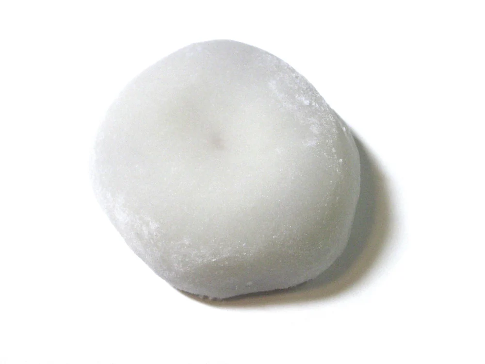 Daifuku mochi japonês recheado com pasta doce de feijão