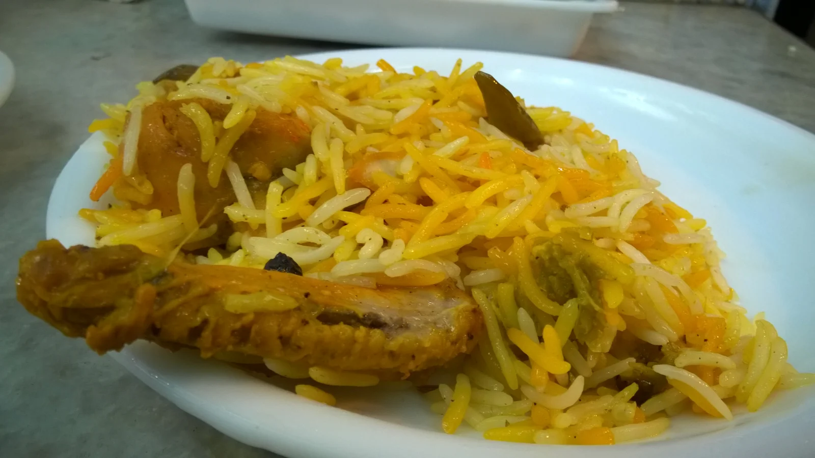 Biryani de Frango: Receita com Arroz Basmati e Especiarias