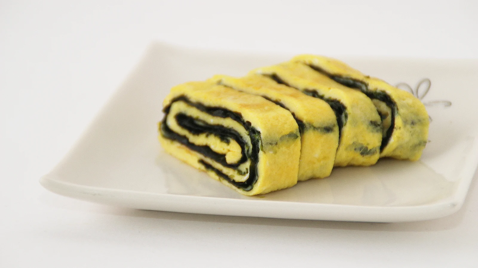 Gyeran Mari: Receita da Omelete Coreana Enrolada
