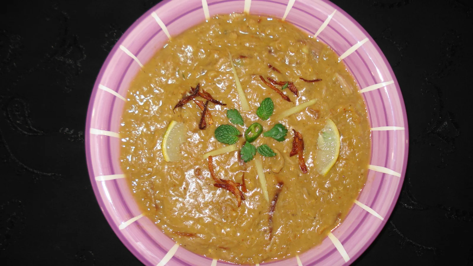Haleem: O Que é, Ingredientes e Como Fazer