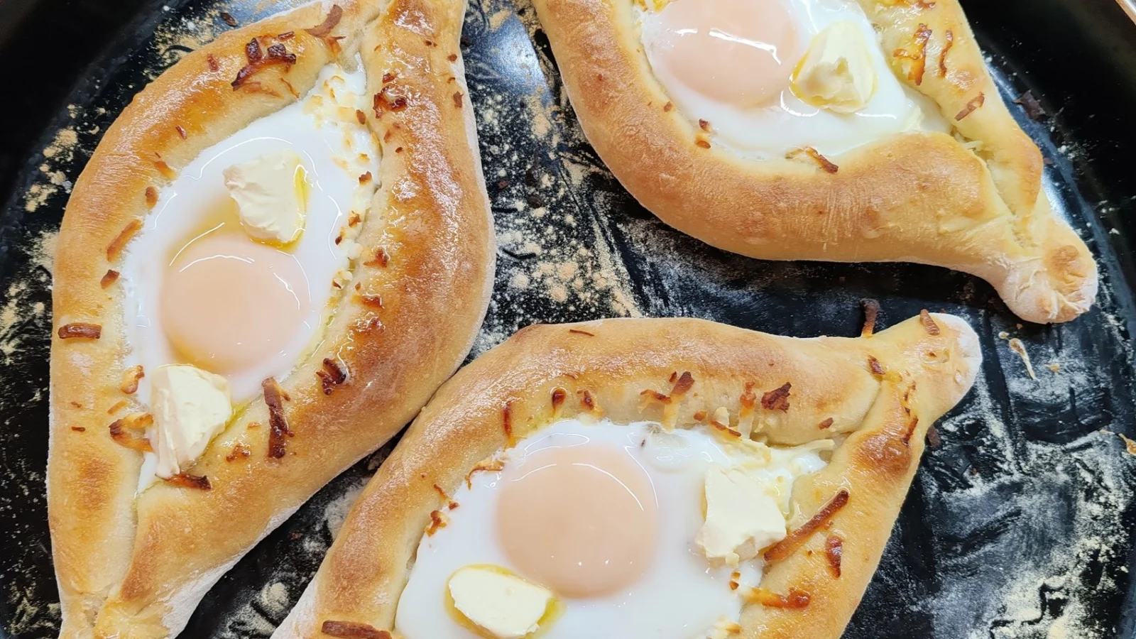 Khachapuri: Receita do Pão Georgiano Recheado com Queijo