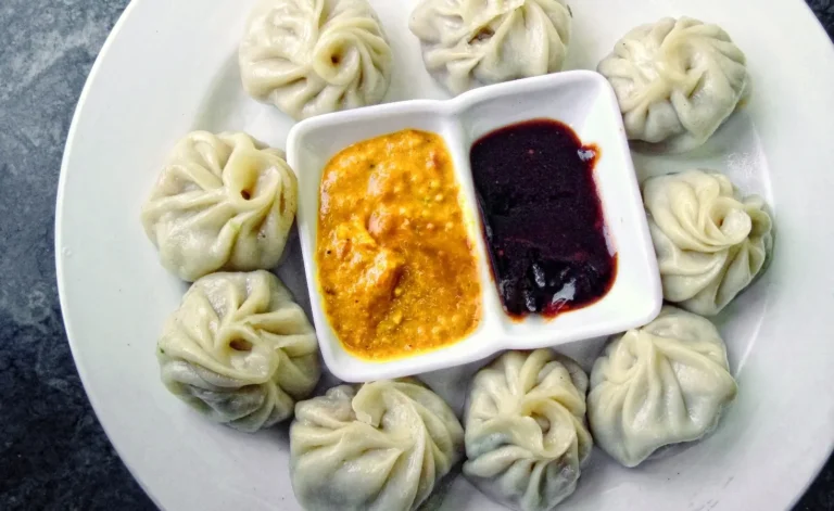 Momo Nepalês: O Que é, Recheios e Receita no Vapor