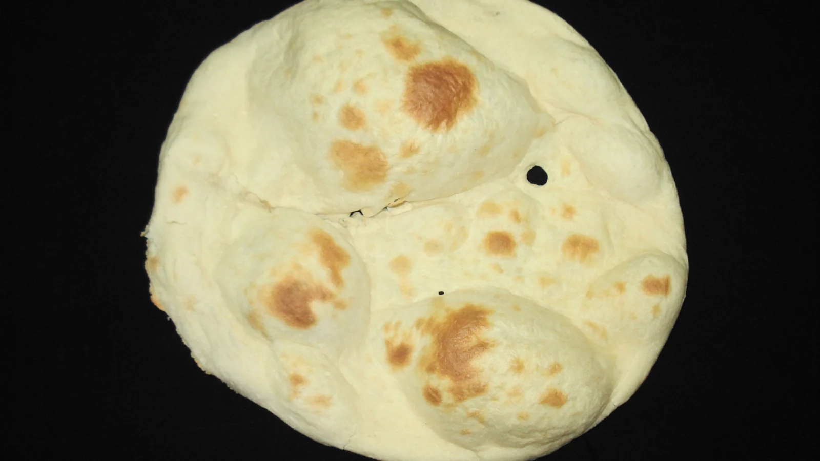 Naan: O que é e Como Fazer o Pão Indiano em Casa