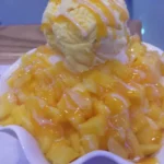 Sobremesa coreana bingsu de manga sobre gelo raspado