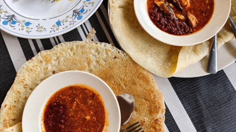 Roti Canai: O Que É e Como Fazer o Pão Folhado da Malásia